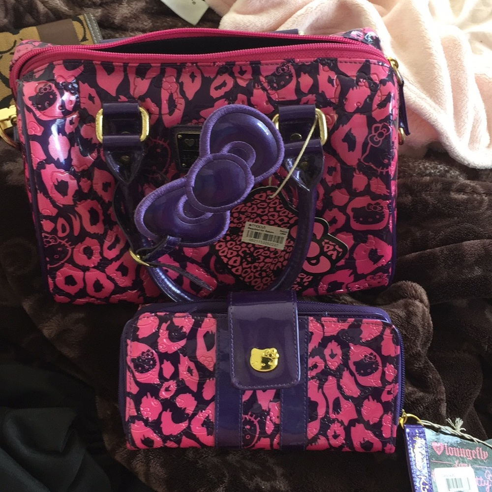 Loungefly Hello Kitty Purse w/ Wallet
